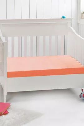 Простыня детская трикотажная на резинке - Персик