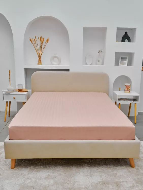 Простыня Микрофибра Страйп на резинке - Пудра