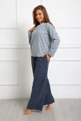 Костюм женский с брюками 633439