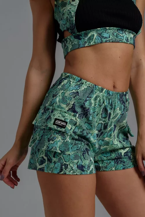 8486 Шорты женские