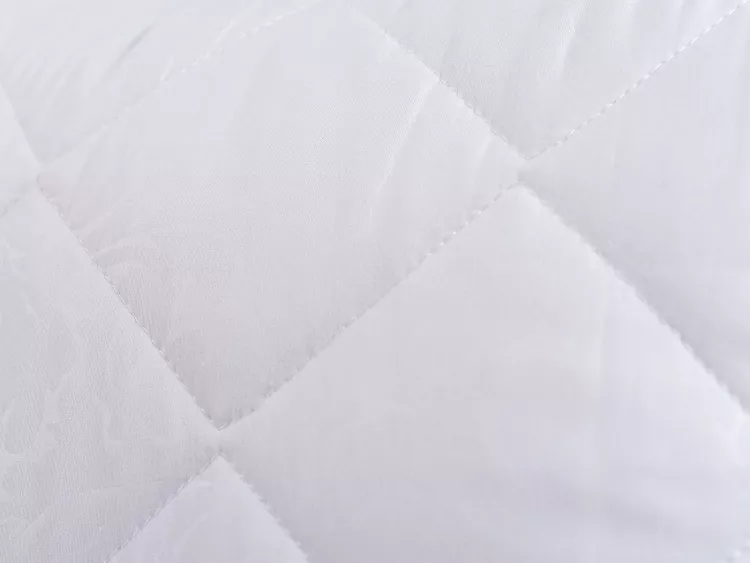 Подушка "Бамбук" микрофибра (бел)