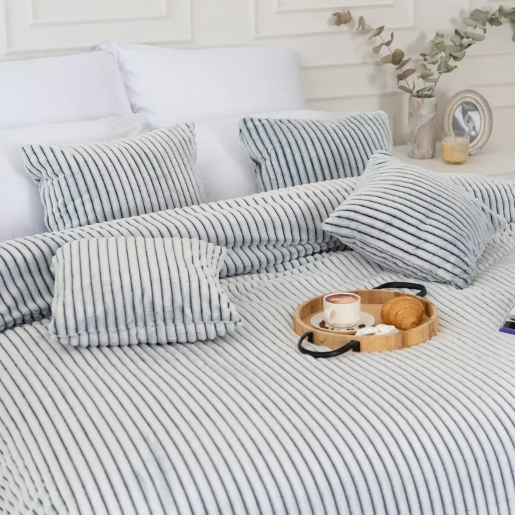 Вертикаль(ультрамарин) наволочка декор. велсофт